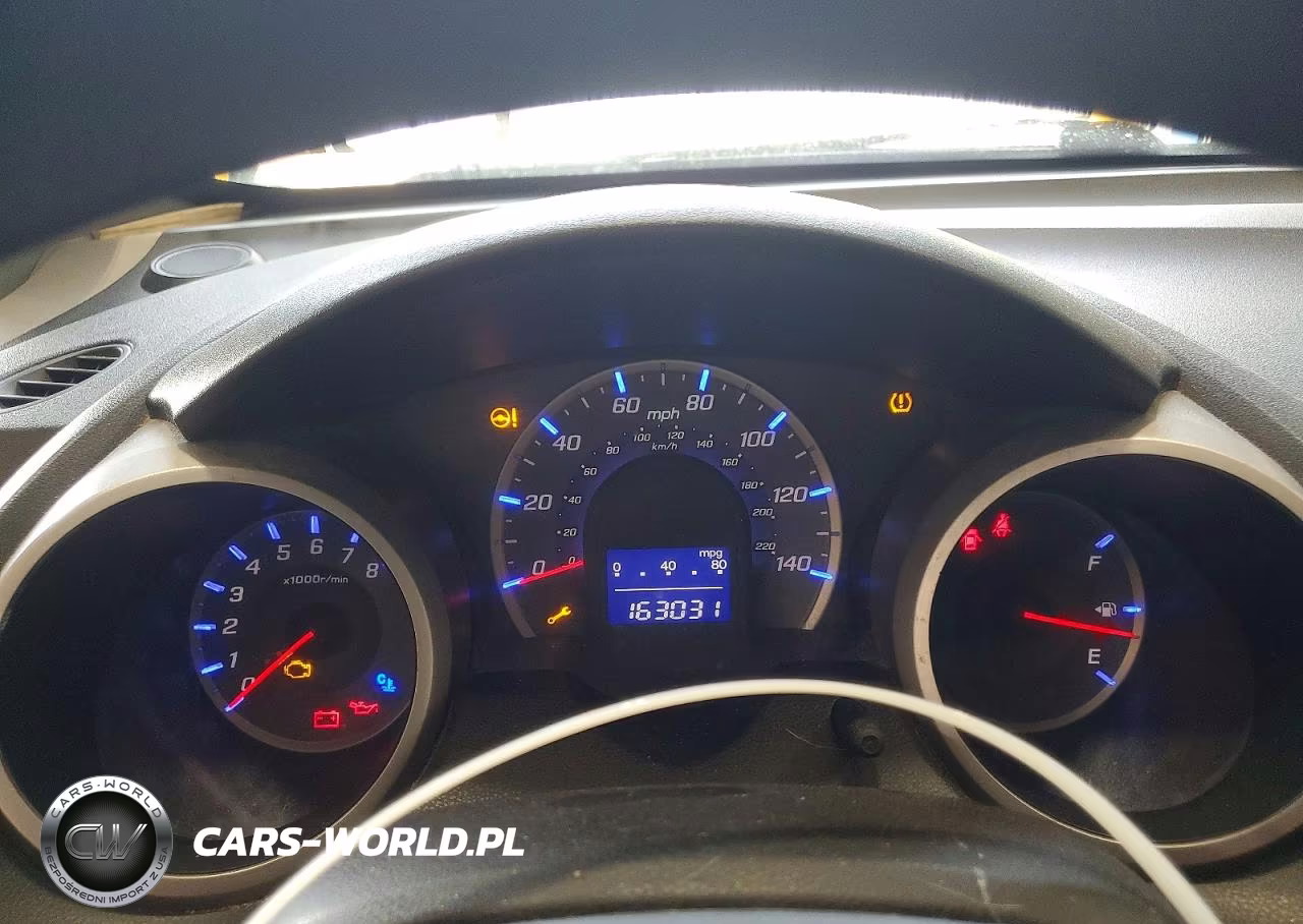 2012 Honda Fit VIN:JHMGE8G30CC003870 - 9
