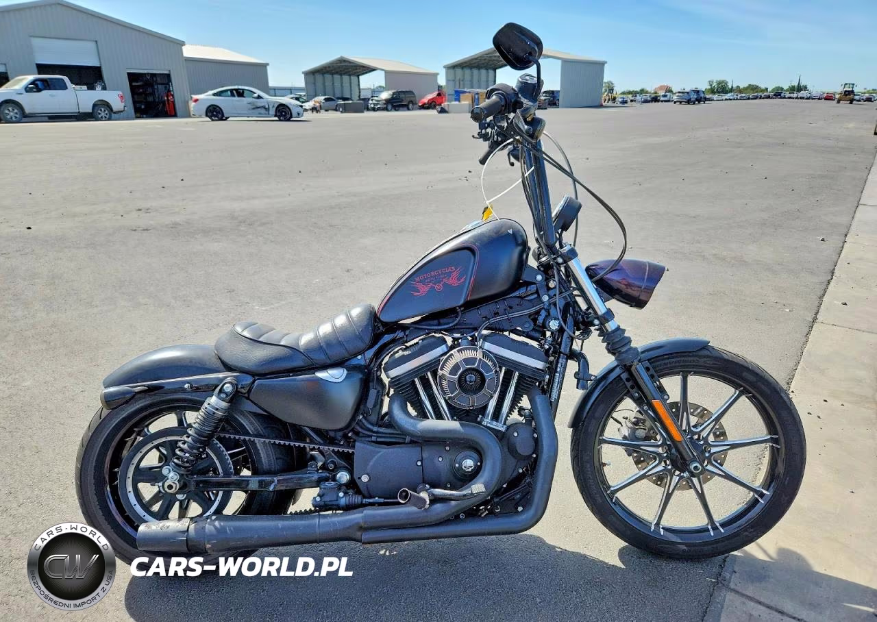 2017 Harley-Davidson Xl883 Iron 883 – zdjęcie 1 z 9