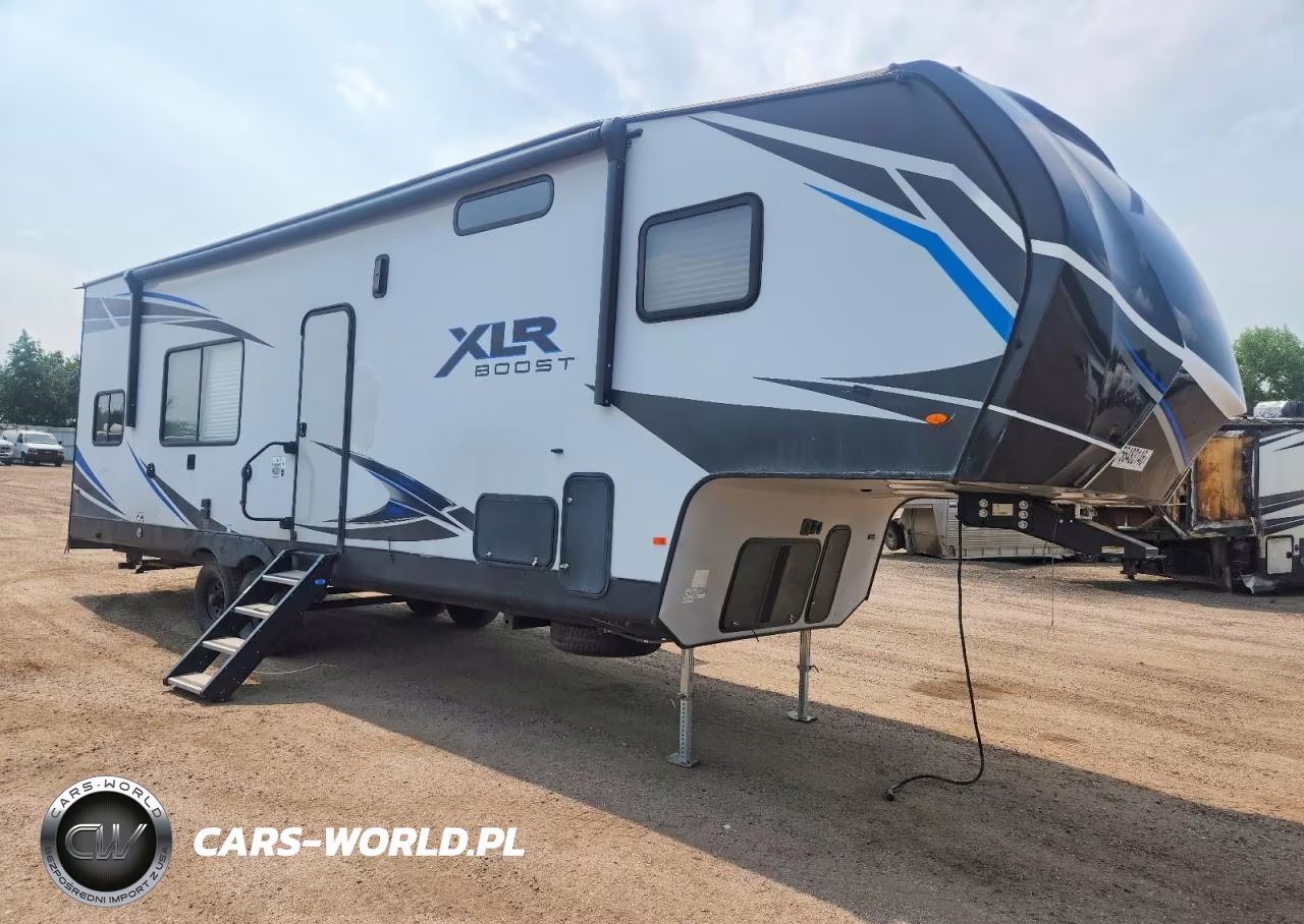 2021 Forest River Xlr Boost Camper – zdjęcie 1 z 10