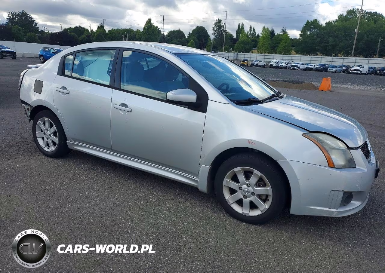 2010 Nissan Sentra 2.0 VIN:3N1AB6AP0AL690966 - 4