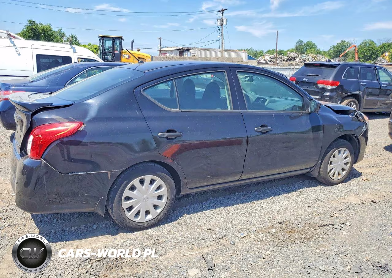 2016 Nissan Versa 1.6 S Plus VIN:3N1CN7AP8GL866452 - 3