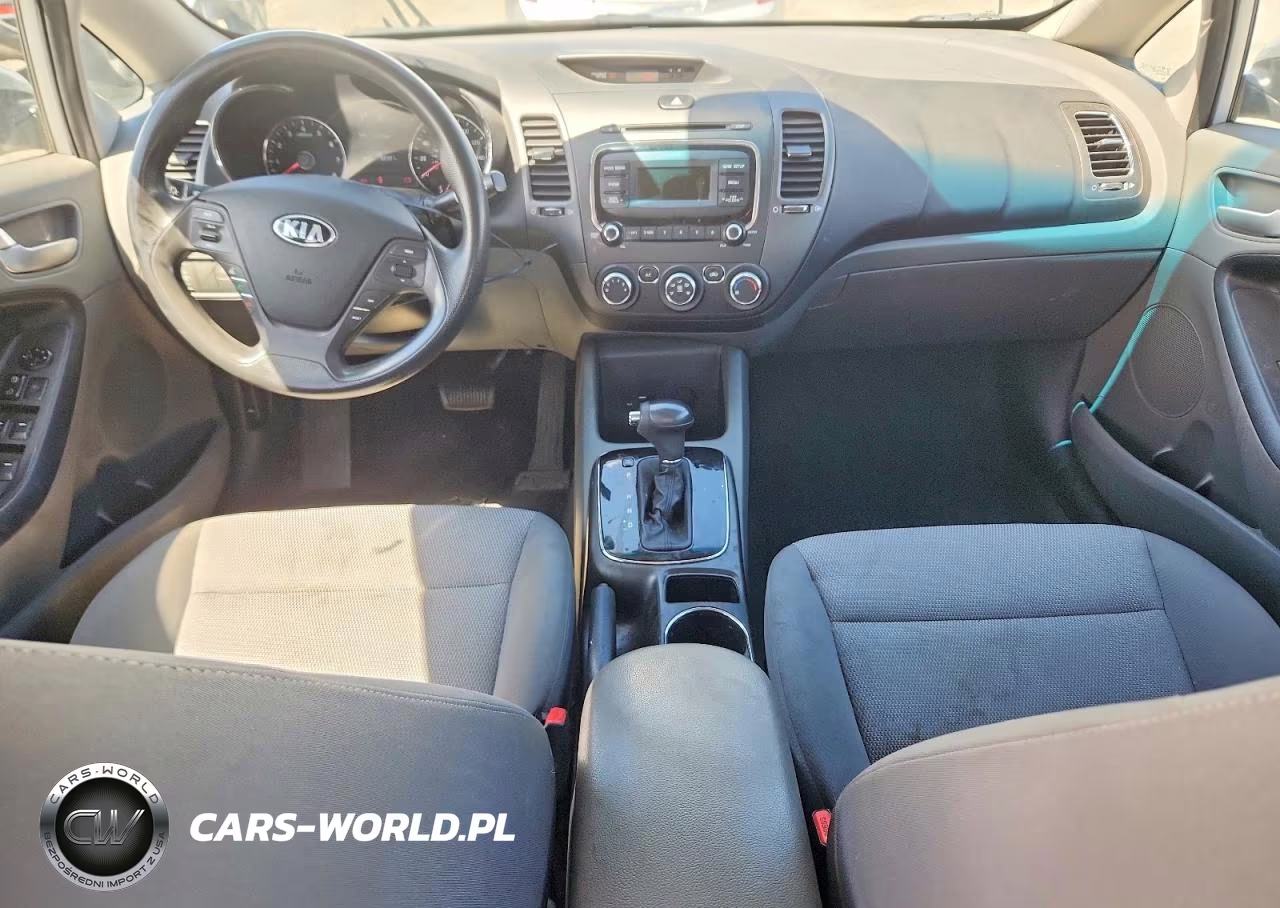 2017 Kia Forte Lx VIN:3KPFK4A70HE090213 - 8