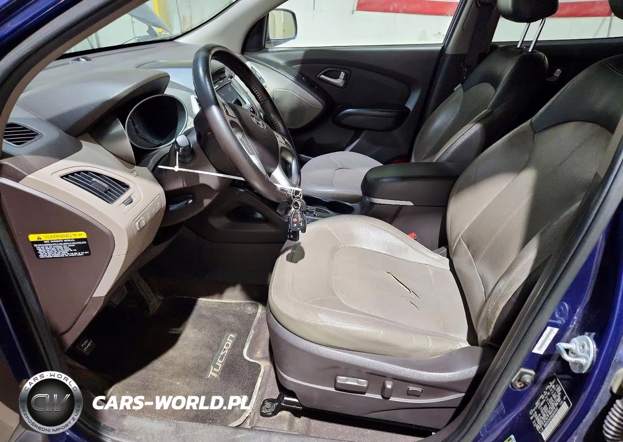 2010 Hyundai Tucson Limited VIN:KM8JUCAC5AU024402 - 7