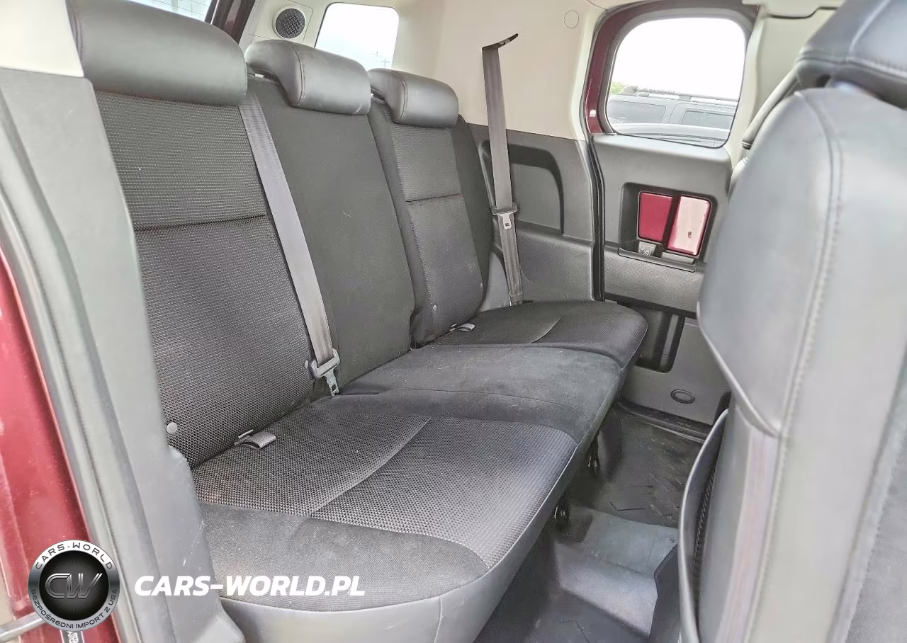 2007 Toyota Fj Cruiser Base VIN:JTEBU11F570006484 - 10