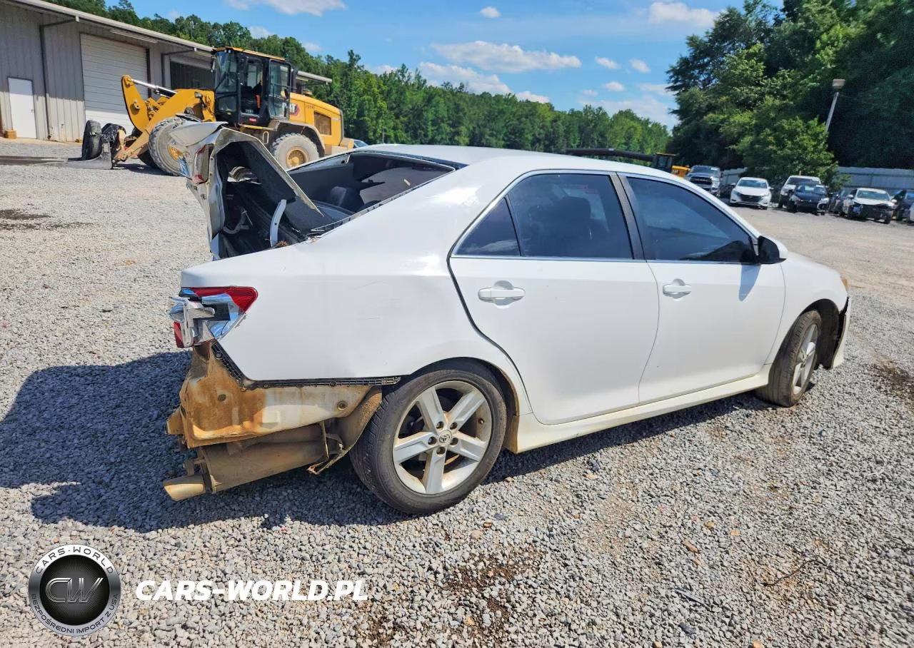 2012 Toyota Camry Se VIN:4T1BF1FK2CU134250 - 3