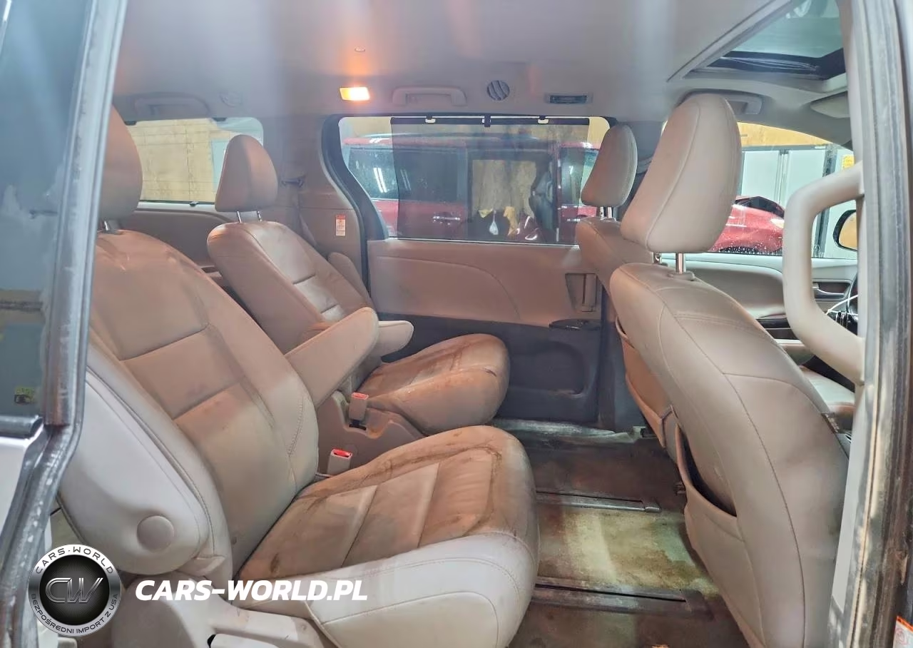 2017 Toyota Sienna Xle 7-Passenger VIN:5TDDZ3DC8HS166112 - 11