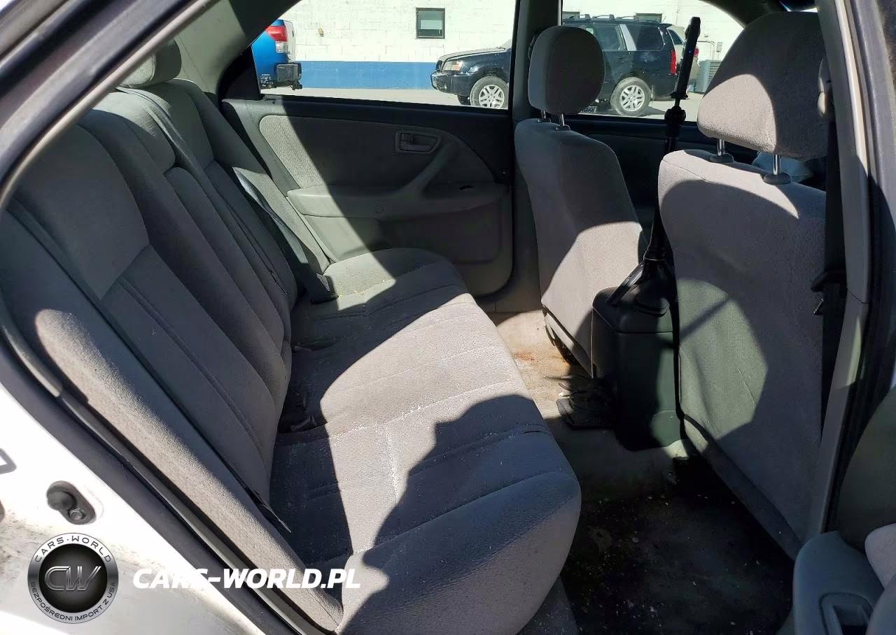 2001 Toyota Camry Le VIN:JT2BG22K910558454 - 10
