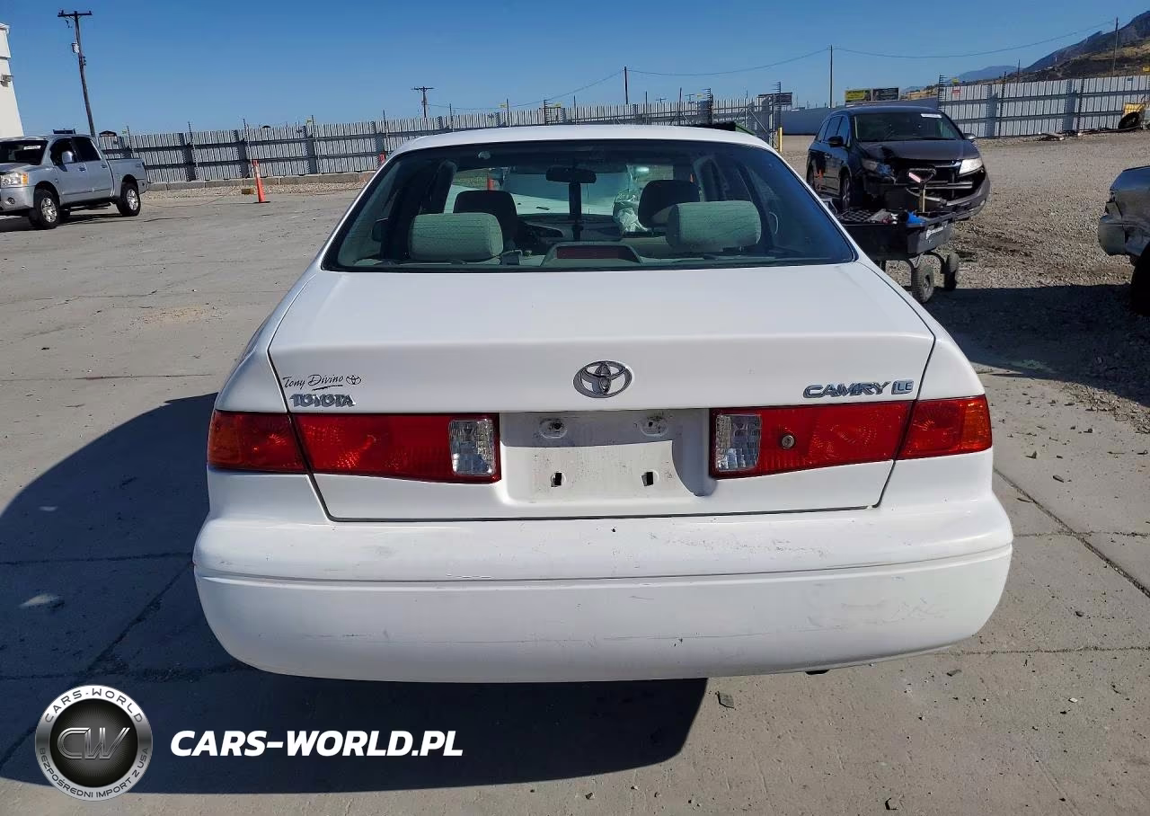 2001 Toyota Camry Le VIN:JT2BG22K910558454 - 6