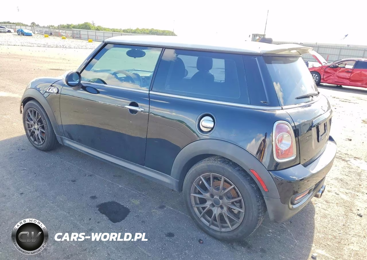 2011 Mini Cooper S VIN:WMWSV3C55BTY13688 - 2