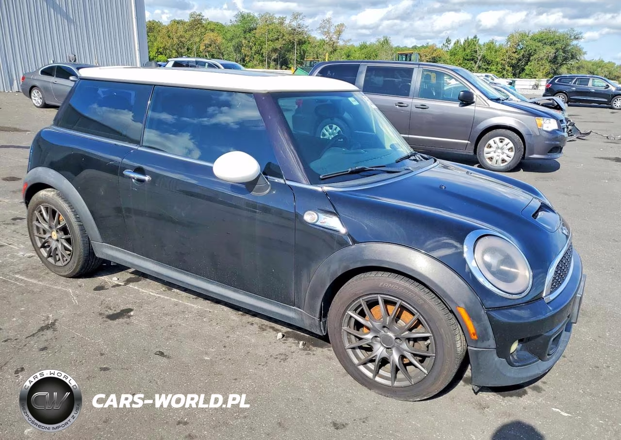2011 Mini Cooper S VIN:WMWSV3C55BTY13688 - 4