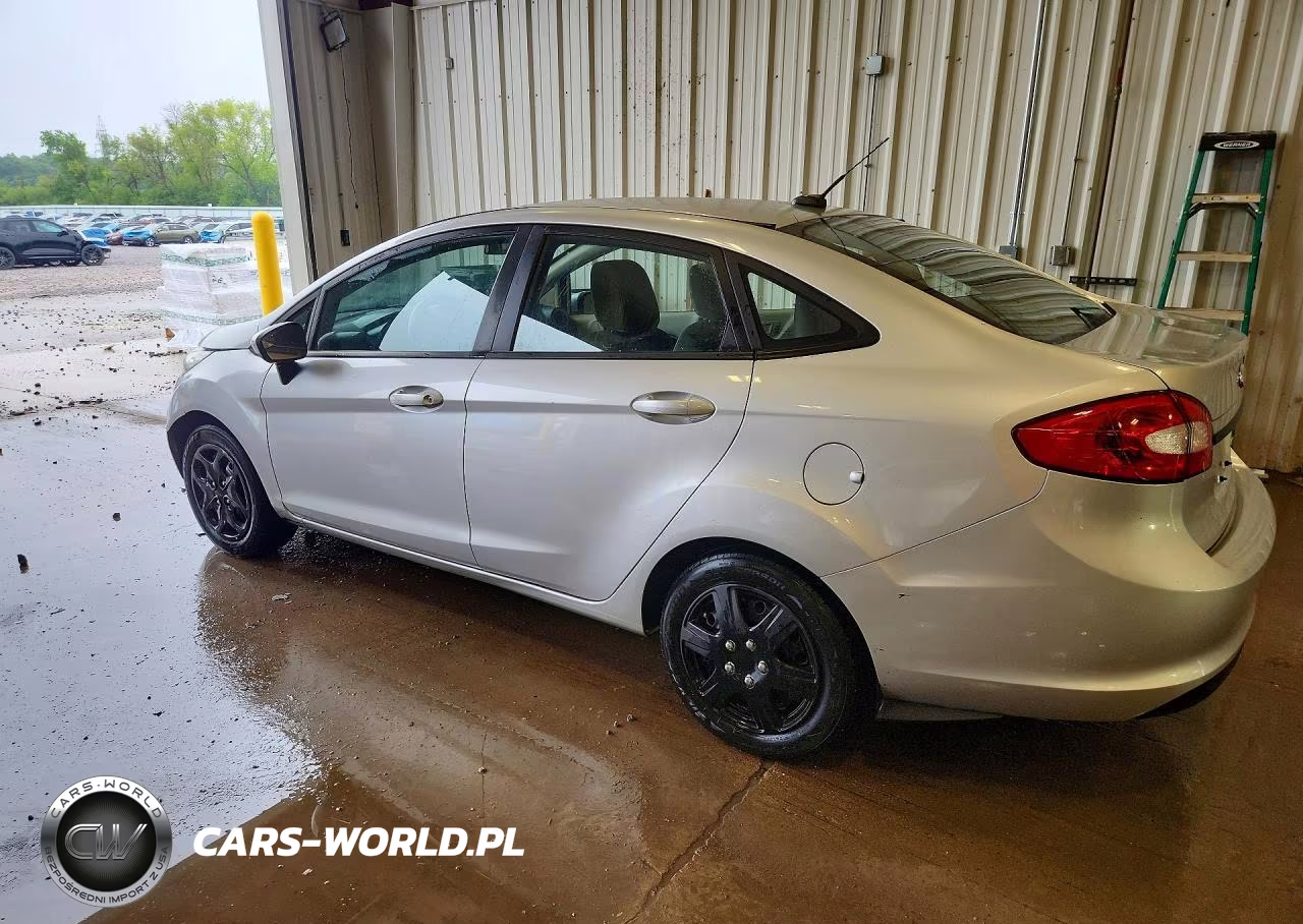 2013 Ford Fiesta S VIN:3FADP4AJ7DM224483 - 2