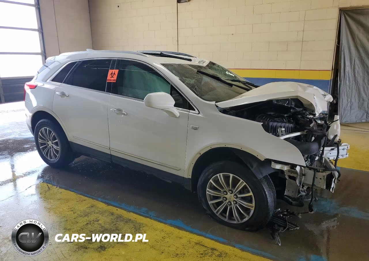 2018 Cadillac Xt5 Luxury VIN:1GYKNDRS9JZ139993 - 4