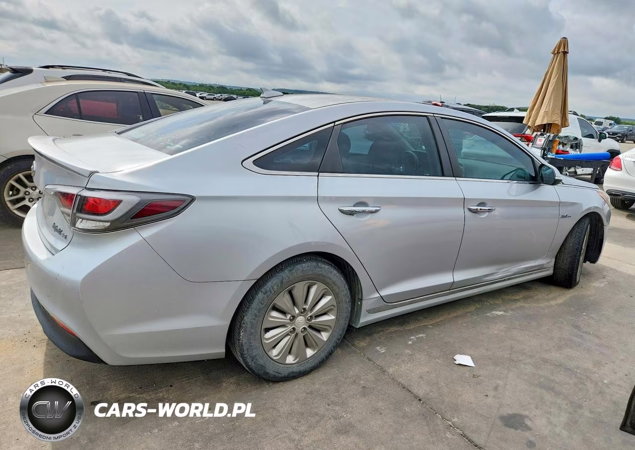 2017 Hyundai Sonata Hybrid Se VIN:KMHE24L38HA072580 - 3