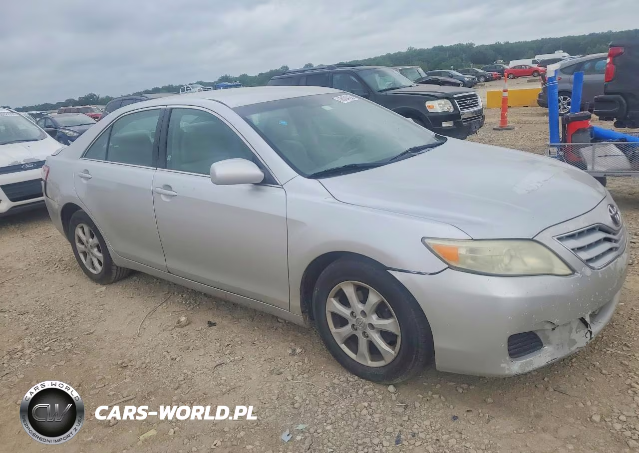 2011 Toyota Camry Le VIN:4T1BF3EK2BU617393 - 4