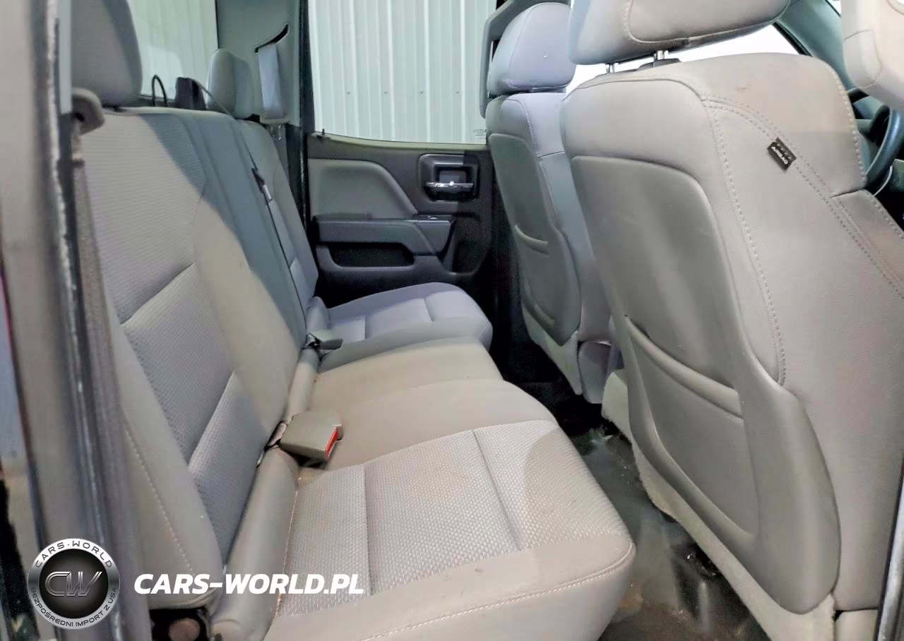 2015 Chevrolet Silverado C1500 VIN:1GCRCPEH8FZ417683 - 10