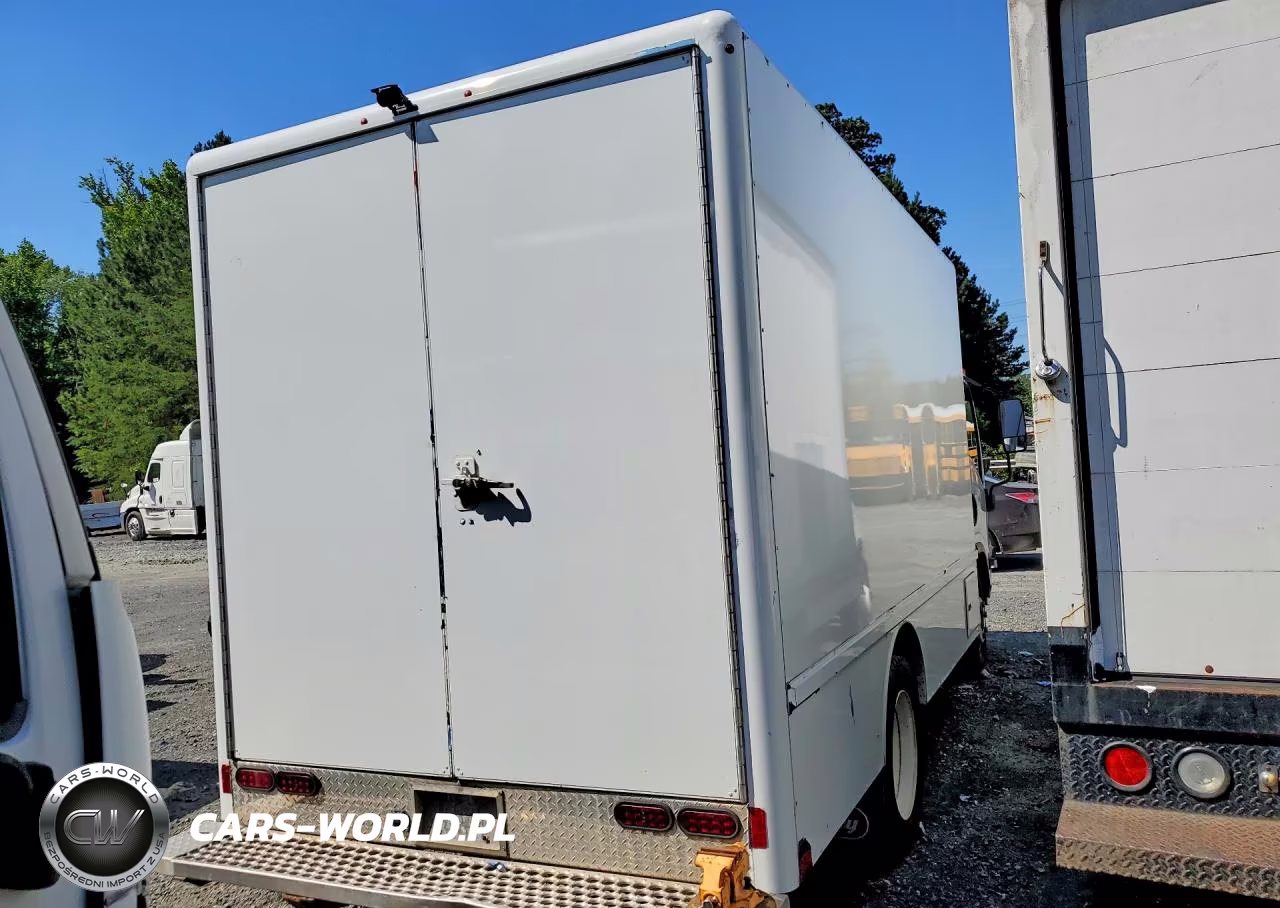 2019 Isuzu Npr Hd Box Truck VIN:54DC4W1B1KS801205 - 3