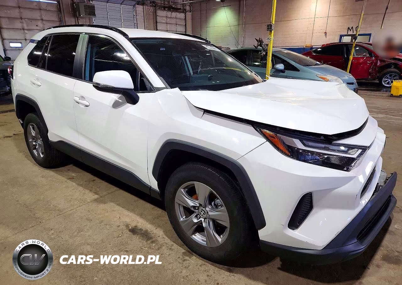 2022 Toyota Rav4 Xle VIN:2T3W1RFVXNC184981 - 4