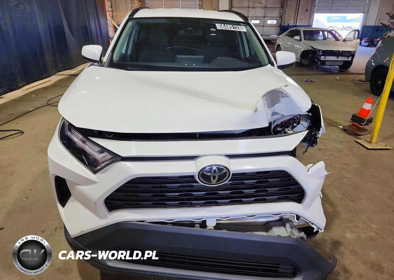 2022 Toyota Rav4 Xle VIN:2T3W1RFVXNC184981 - 5