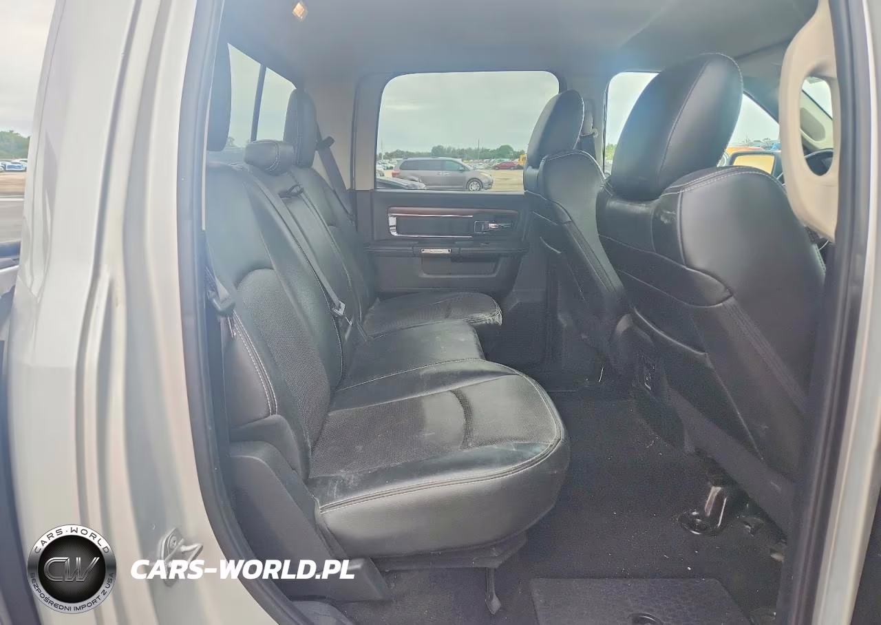 2014 Ram 1500 Laramie VIN:1C6RR6NM6ES474811 - 10
