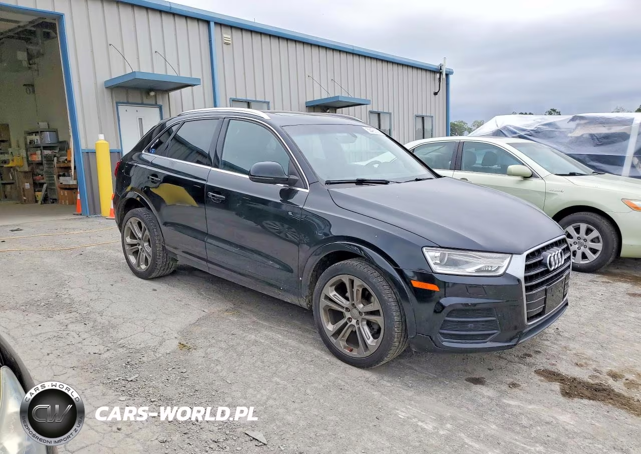 2016 Audi Q3 Premium Plus VIN:WA1EFCFS6GR007145 - 4