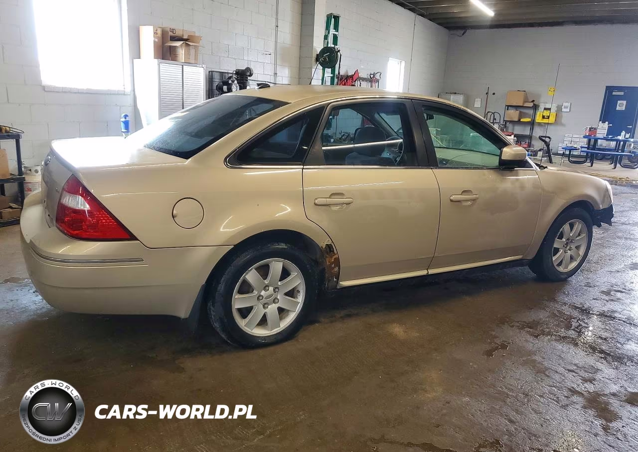 2007 Ford Five Hundred VIN:1FAHP27147G145011 - 3