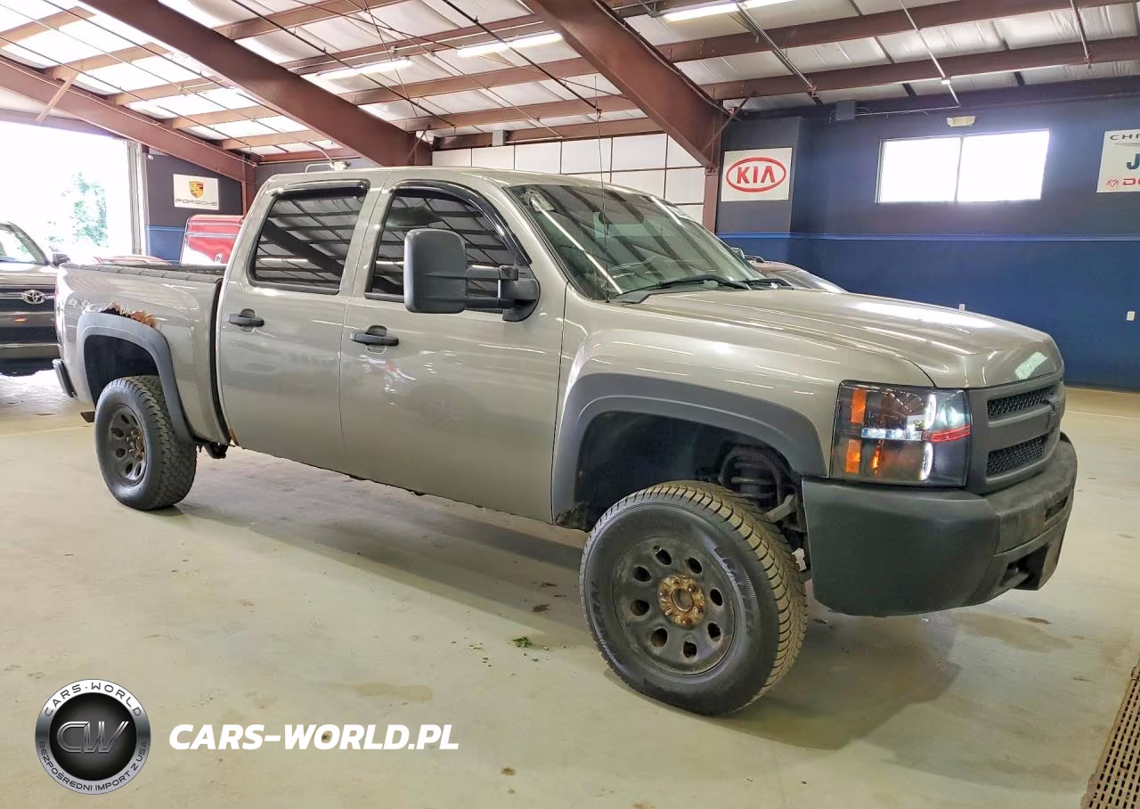 2012 Chevrolet Silverado K1500 VIN:1GCPKPE70CF236656 - 4