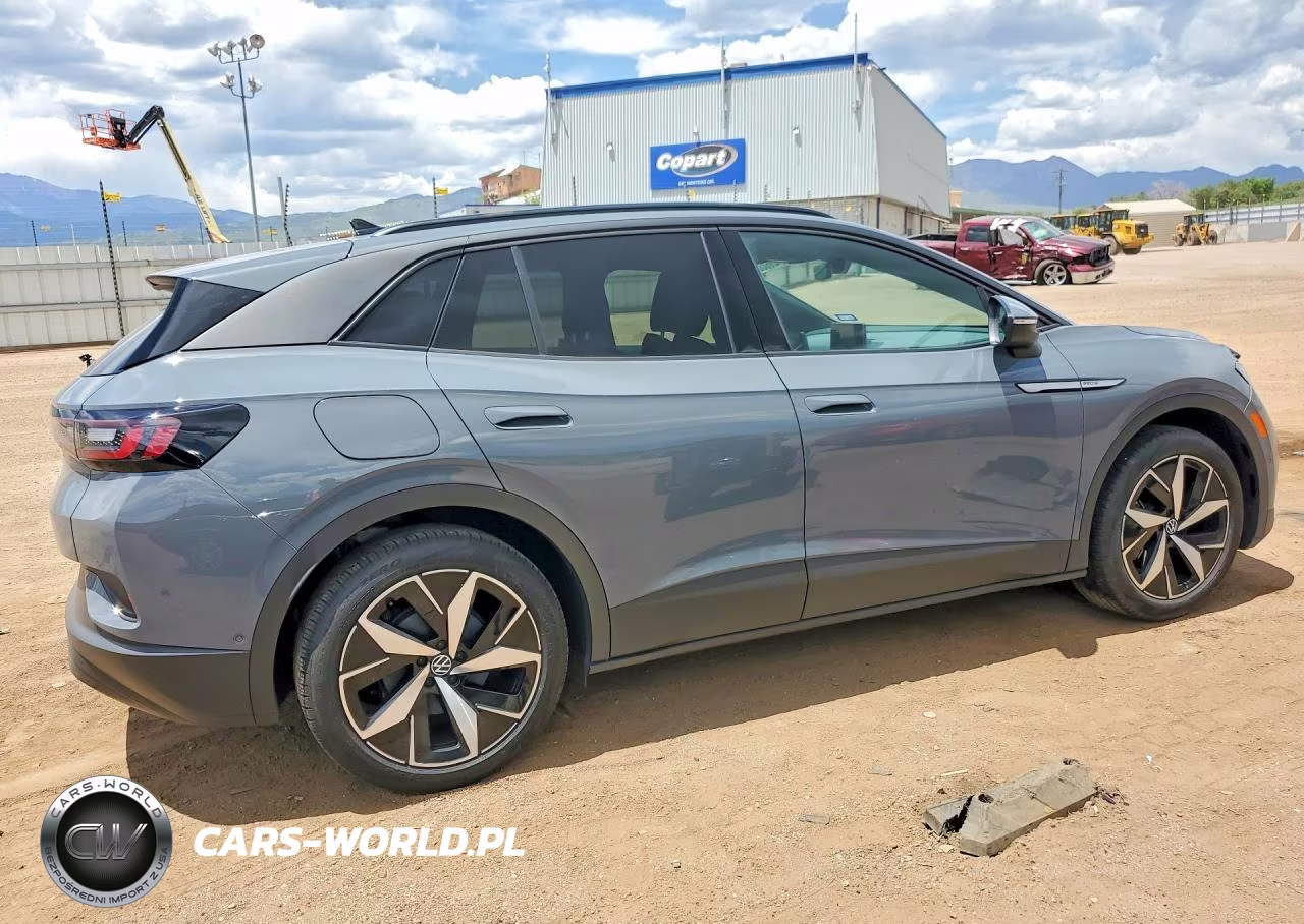 2025 Volkswagen Id.4 Pro S VIN:1V2VRPE87SC005571 - 3