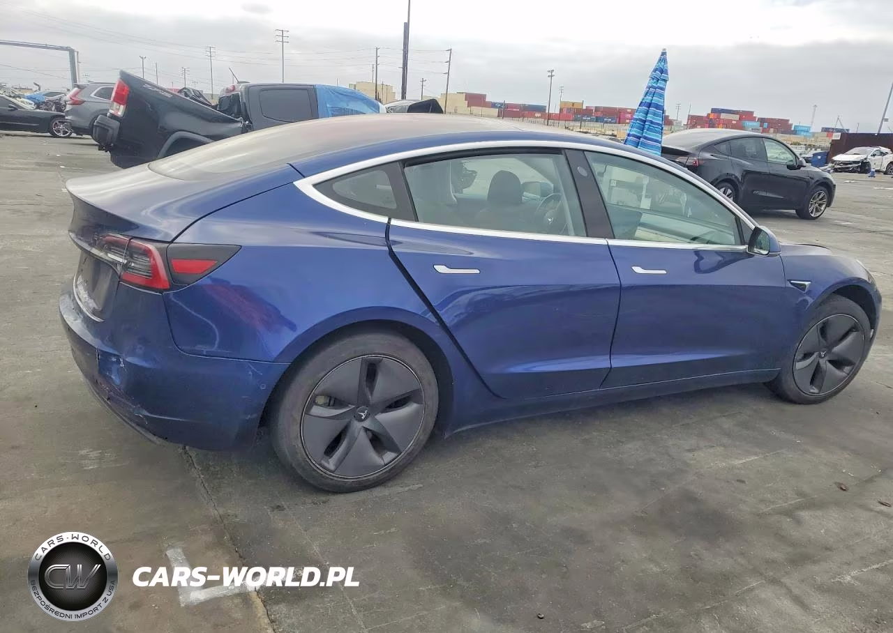 2018 Tesla Model 3 VIN:5YJ3E1EA6JF005602 - 3