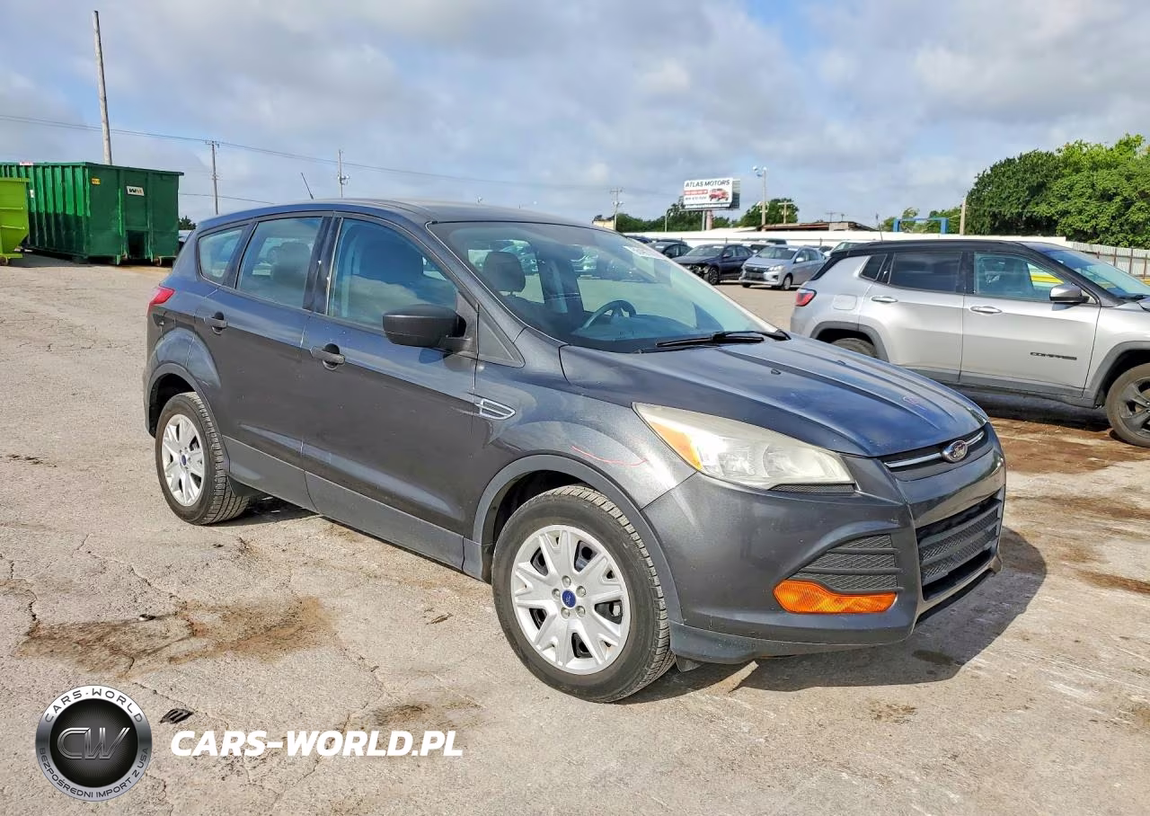 2016 Ford Escape S VIN:1FMCU0F74GUB45661 - 4