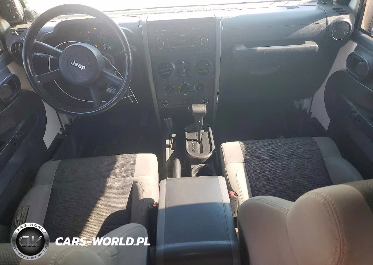 2007 Jeep Wrangler X VIN:1J4GA39167L201865 - 8