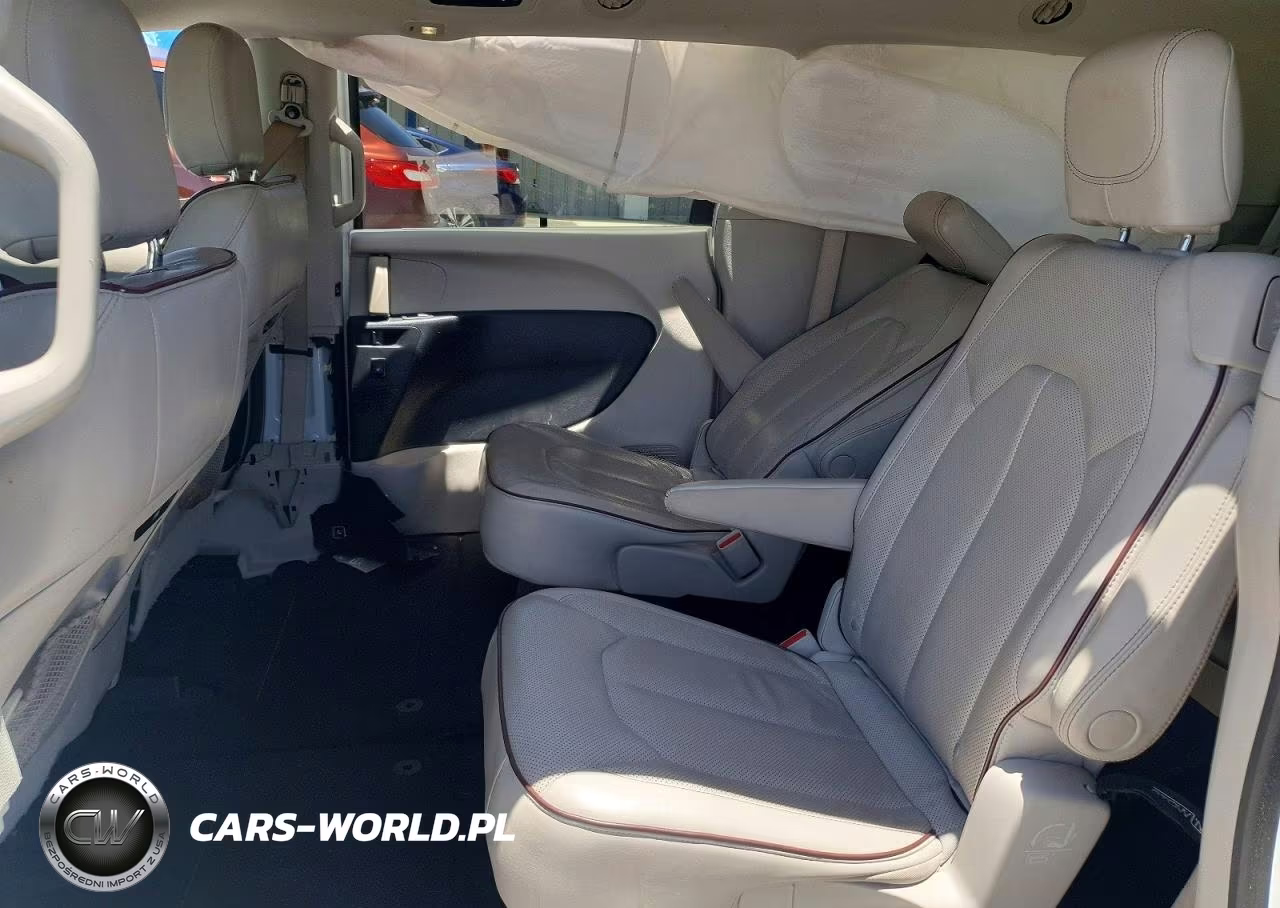 2020 Chrysler Pacifica Limited VIN:2C4RC1GG3LR272592 - 11