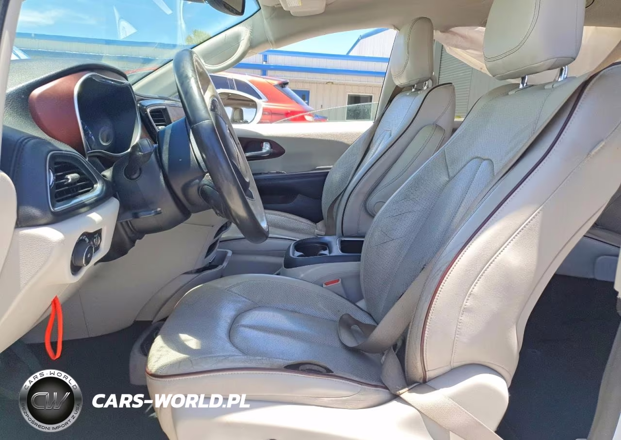 2020 Chrysler Pacifica Limited VIN:2C4RC1GG3LR272592 - 7