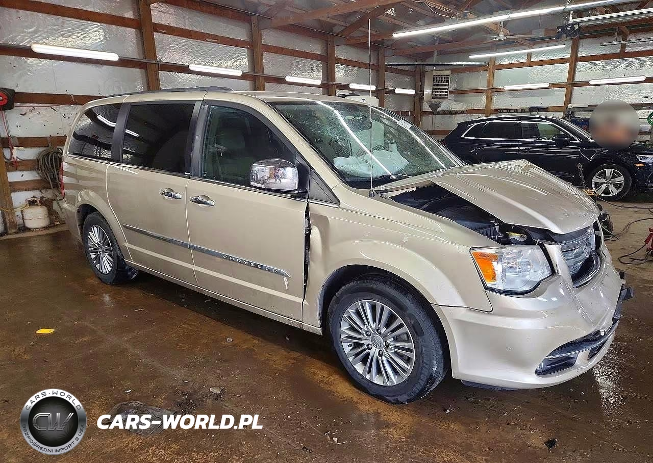 2014 Chrysler Town & Country Touring L VIN:2C4RC1CGXER228436 - 4