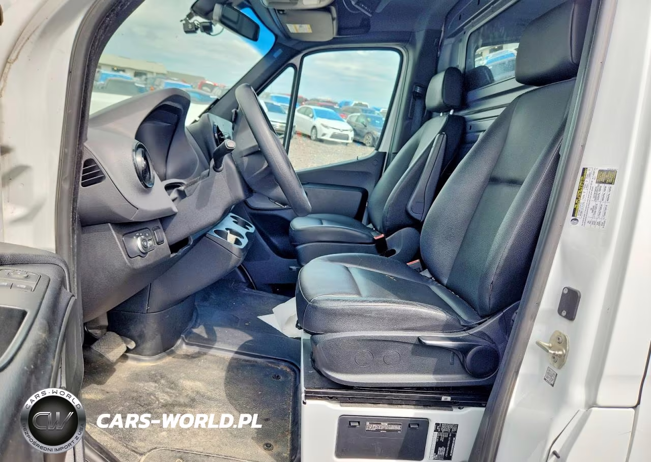 2021 Mercedes Benz Sprinter 2500 Delivery Van VIN:W1Y4DBHY4MT049357 - 7