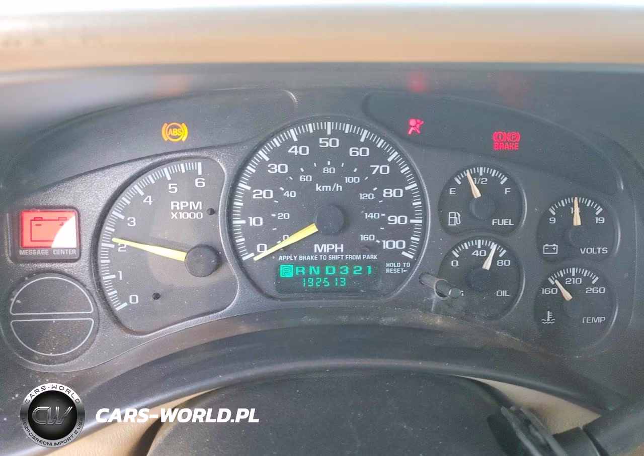 2001 Chevrolet Tahoe C1500 VIN:1GNEC13T51R113827 - 9