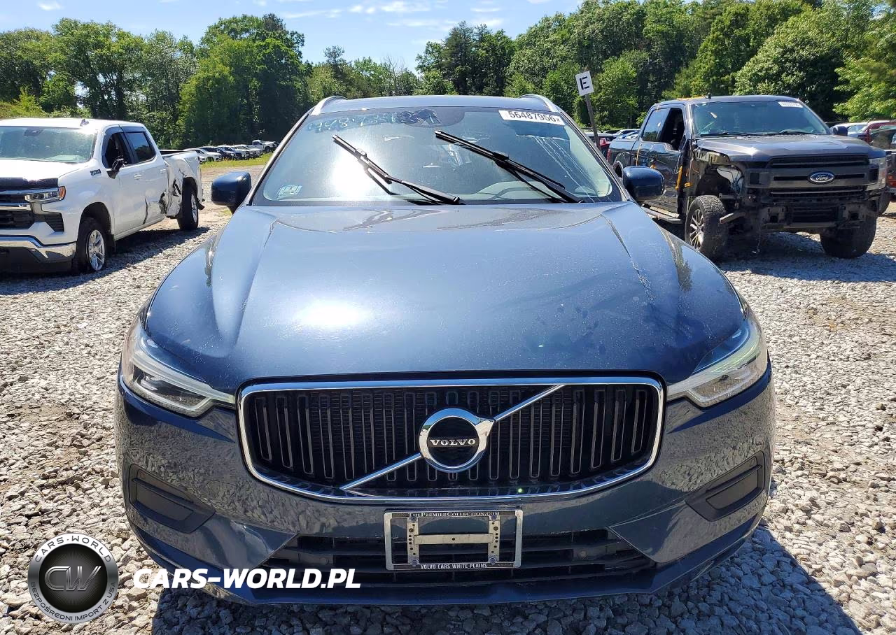 2018 Volvo Xc60 T5 Momentum VIN:YV4102RK5J1064855 - 5