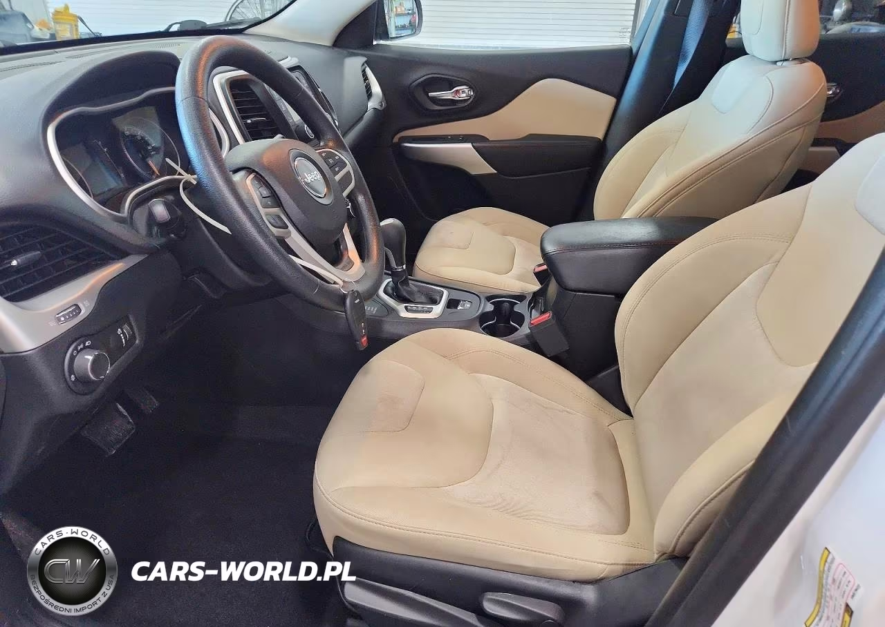 2017 Jeep Cherokee Sport VIN:1C4PJMAB9HW579422 - 7