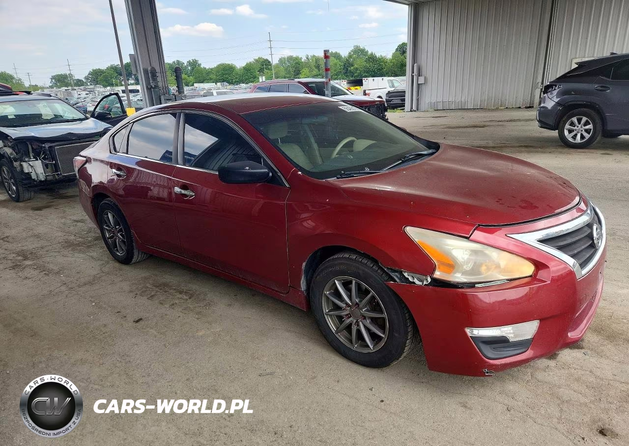 2014 Nissan Altima 2.5 S VIN:1N4AL3AP6EN227069 - 4