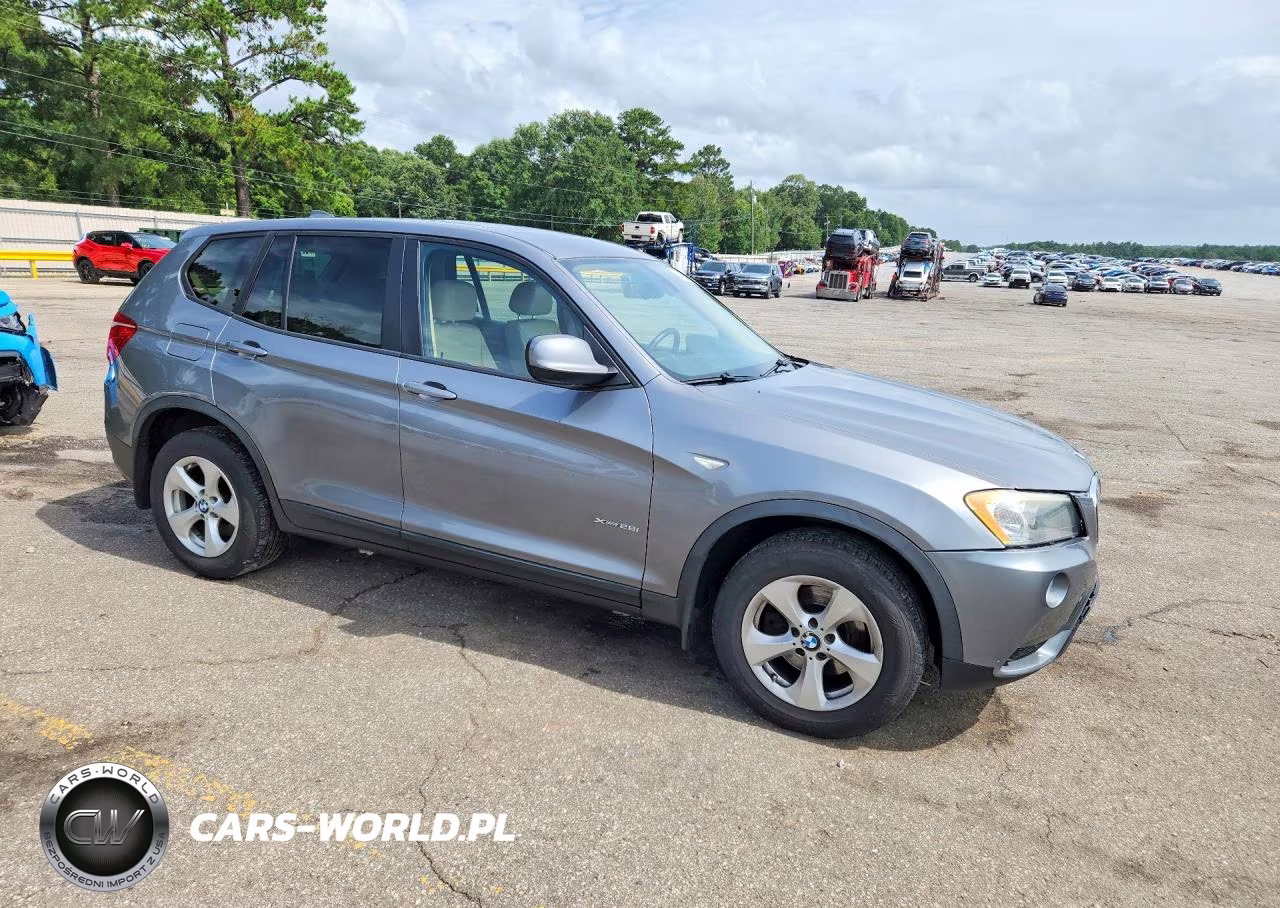 2012 BMW X3 xDrive28I VIN:5UXWX5C56CL720169 - 4