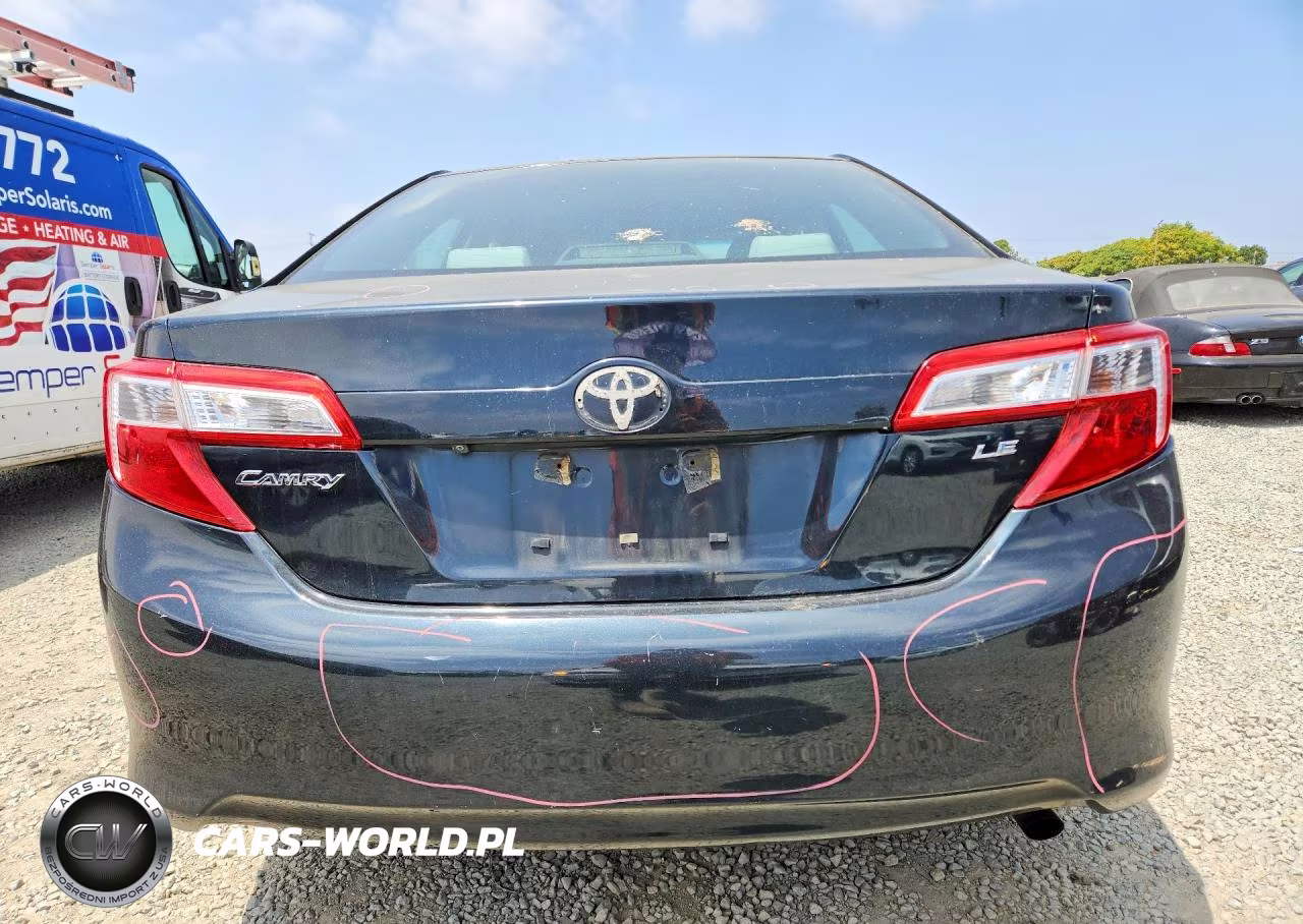2014 Toyota Camry Le VIN:4T4BF1FK1ER433494 - 6
