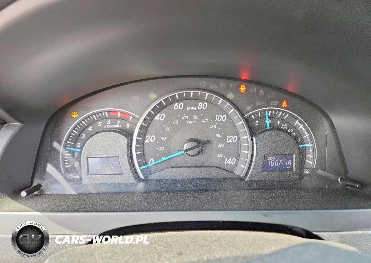 2014 Toyota Camry Le VIN:4T4BF1FK1ER433494 - 9