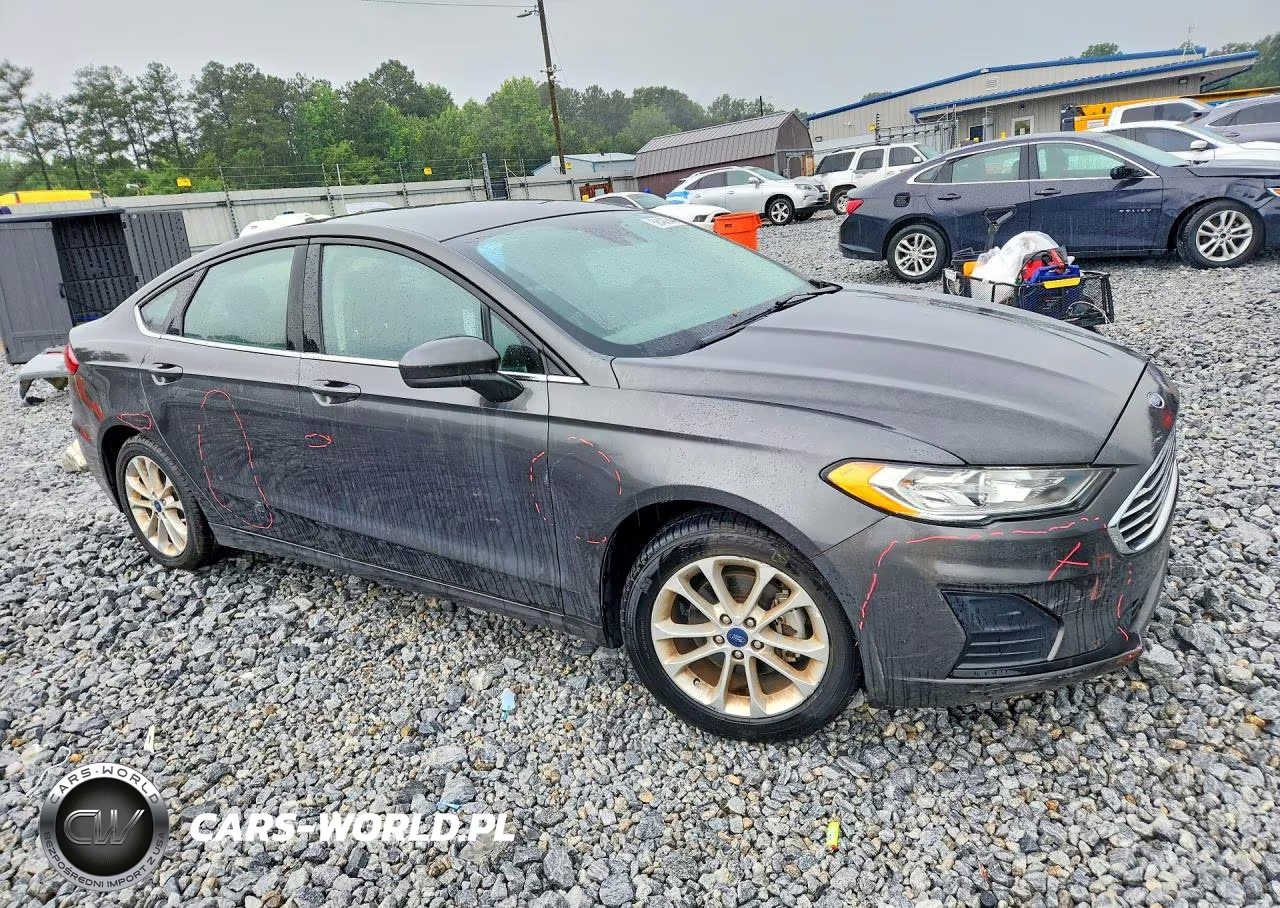 2019 Ford Fusion Se VIN:3FA6P0HD9KR159301 - 4