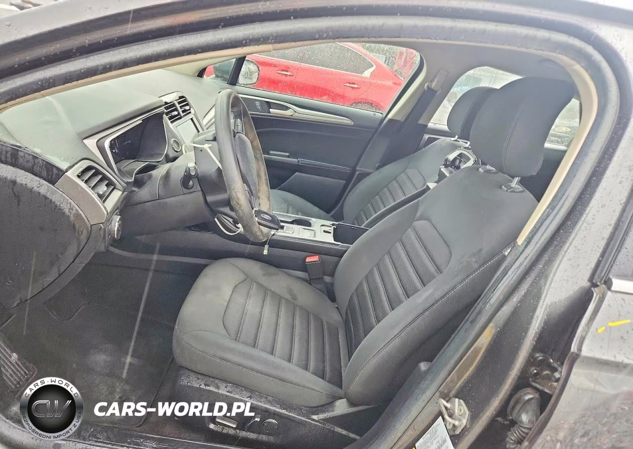2019 Ford Fusion Se VIN:3FA6P0HD9KR159301 - 7