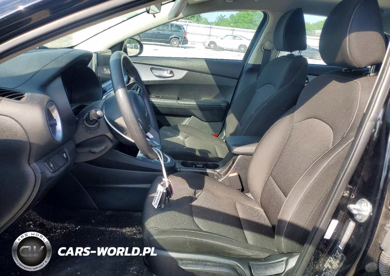 2024 Kia Forte Lxs VIN:3KPF24AD4RE759106 - 7