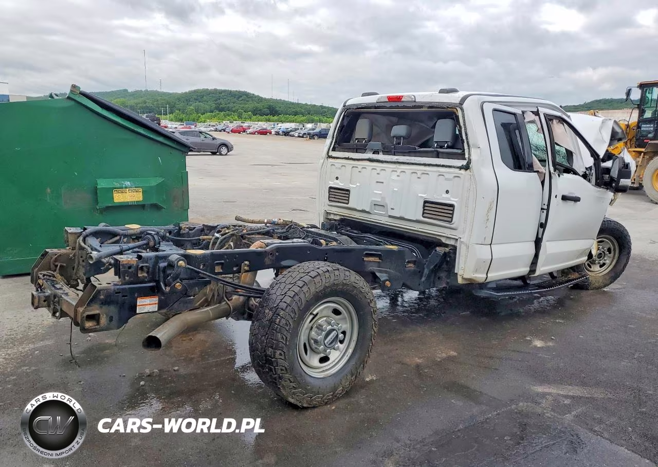 2023 Ford F250 Super Duty VIN:1FT7X2BA4PEC62449 - 3