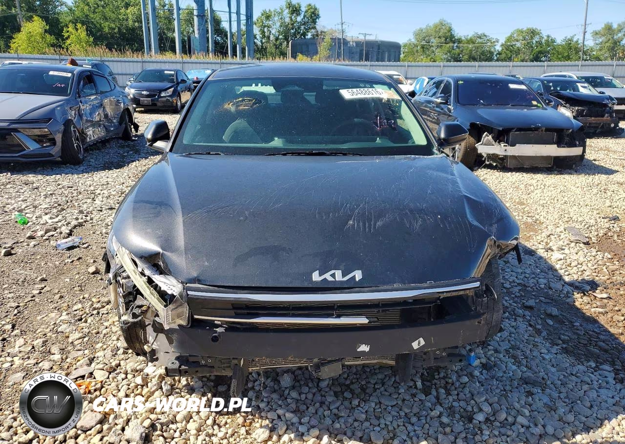 2025 Kia K4 Lxs VIN:3KPFT4DE2SE056529 - 5