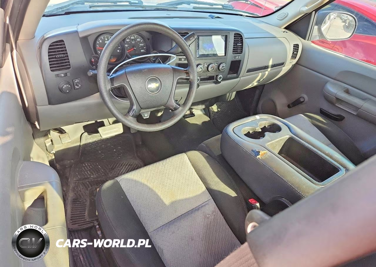 2008 Chevrolet Silverado C1500 VIN:1GCEC19X68Z331790 - 8