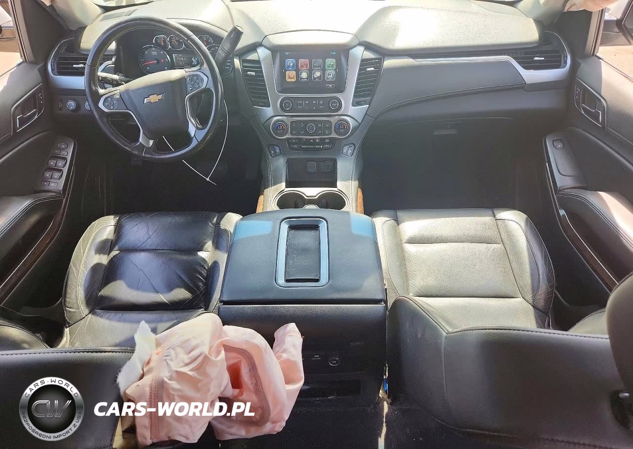 2019 Chevrolet Suburban K1500 Lt VIN:1GNSKHKC0KR159423 - 8