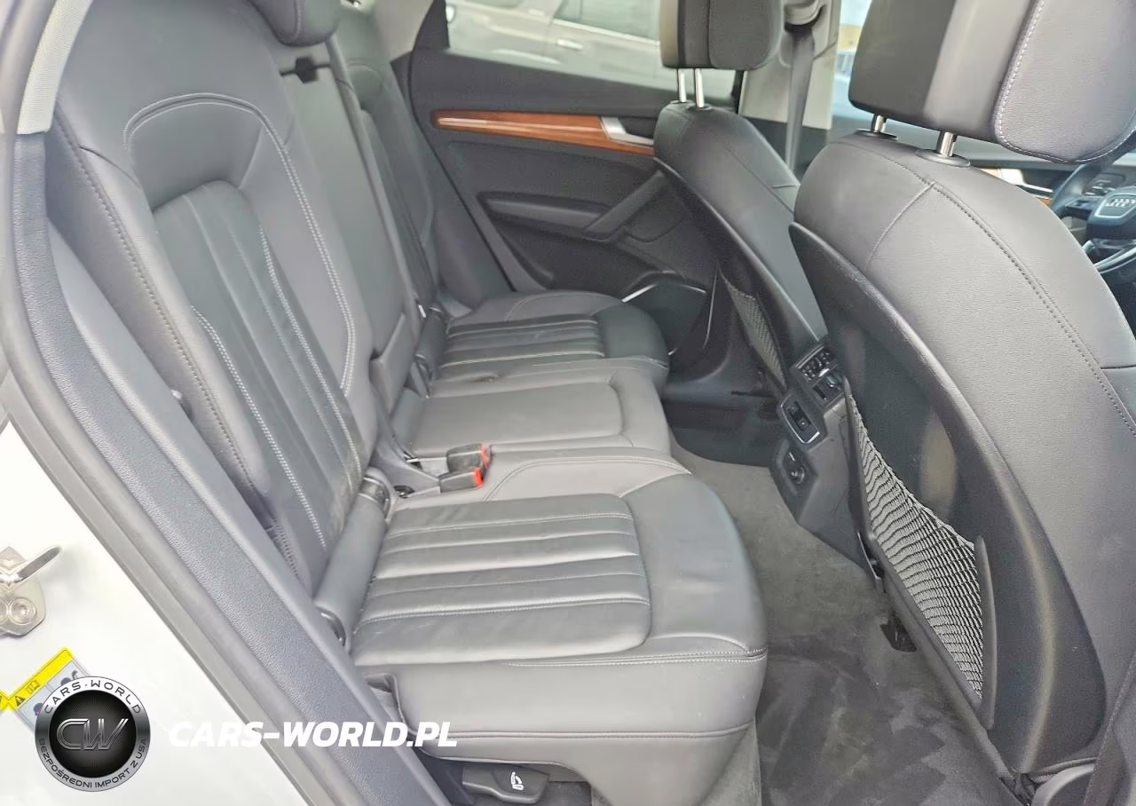 2022 Audi Q5 Premium 45 VIN:WA1GAAFY6N2095460 - 10