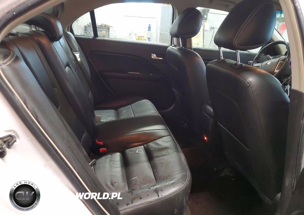 2012 Ford Focus VIN:3FAHP0JA5CR225143 - 10